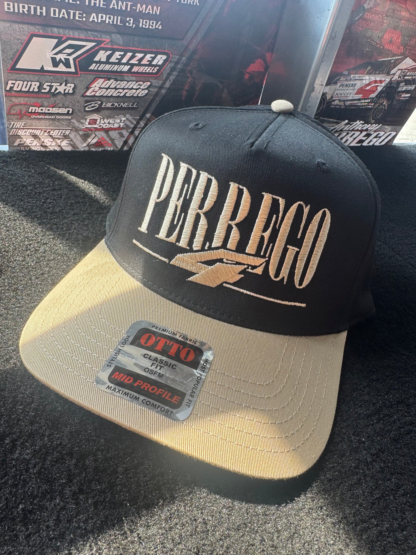 Perrego 4 Snapback - Black/Tan